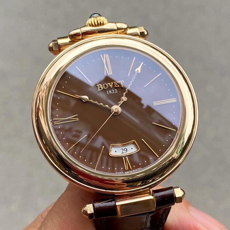 Địa chỉ thu mua đồng hồ Bovet cũ chính hãng với giá cao tại Hà Nội